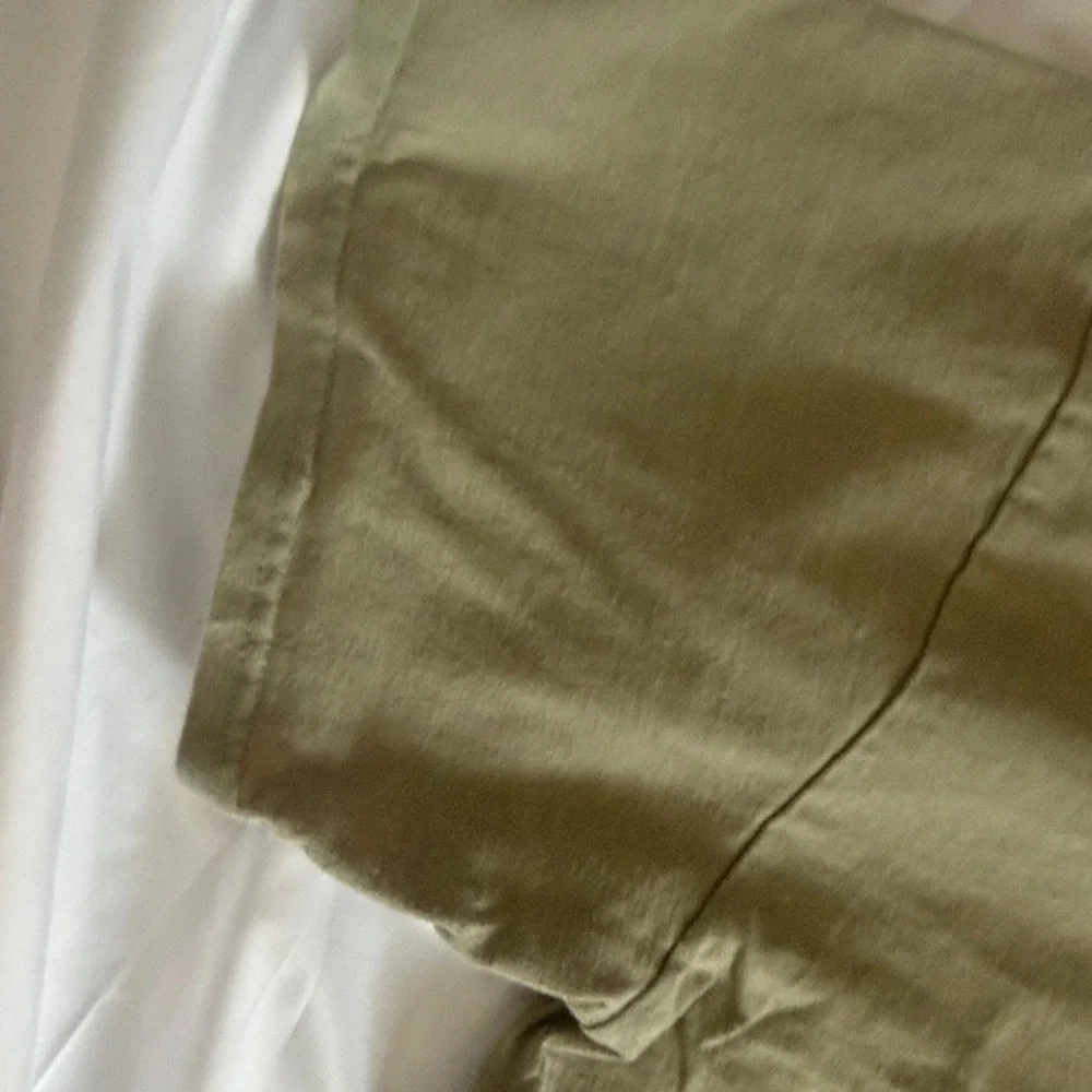 Port and Company Olive Green 'The Monkey Wrench Gang' Doc Sarvis Graphic Tee - Picture 5 of 7